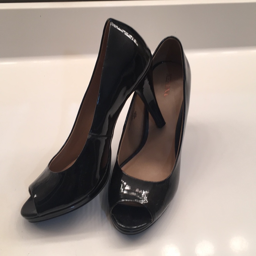 Peep toe heels